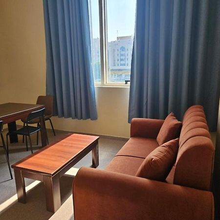 Oasis Hostel Αμπού Ντάμπι Εξωτερικό φωτογραφία