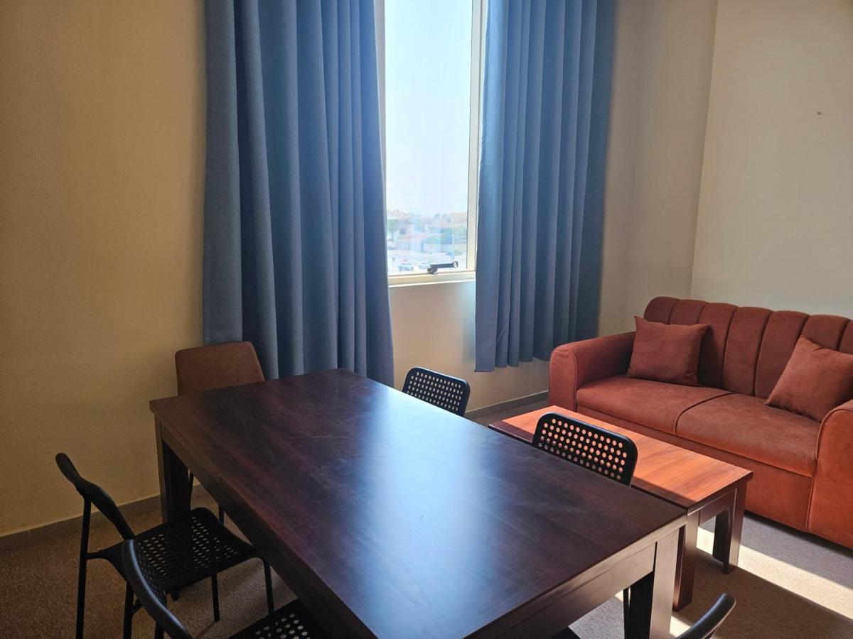 Oasis Hostel Αμπού Ντάμπι Εξωτερικό φωτογραφία