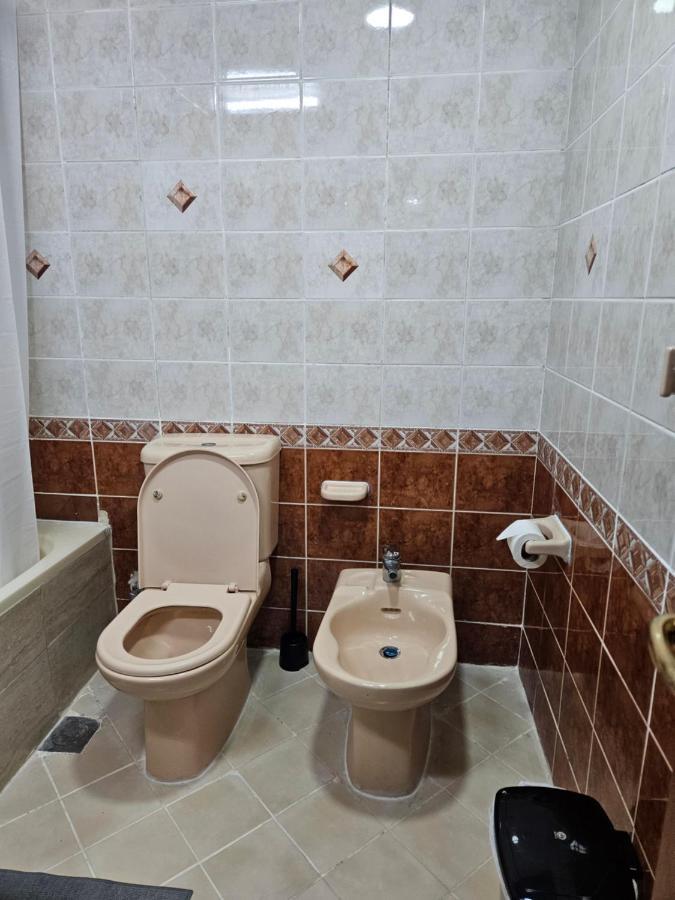 Oasis Hostel Αμπού Ντάμπι Εξωτερικό φωτογραφία