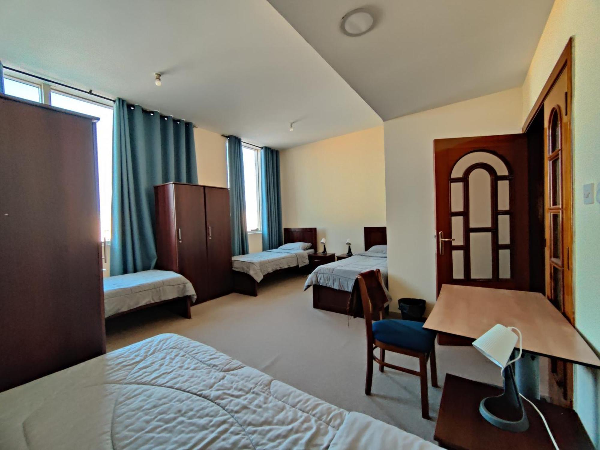 Oasis Hostel Αμπού Ντάμπι Εξωτερικό φωτογραφία